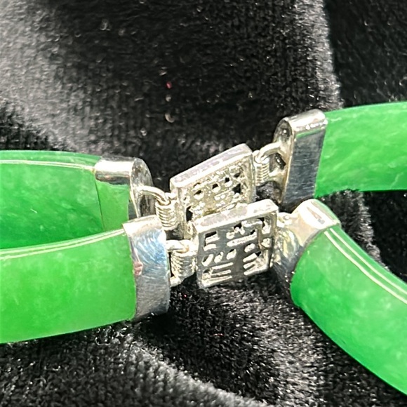 #29 Vintage 925 Silver & Jade Bracelet, 7 1/4" Safety Clasps - Picture 7 of 8